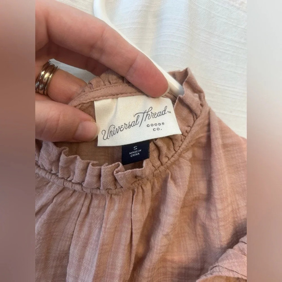 Universal Thread Long Sleeve mauve pink blouse size S - Picture 6 of 6